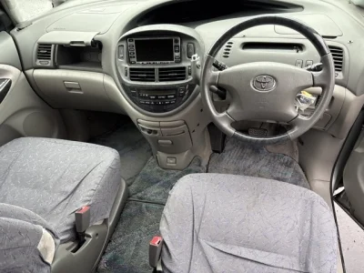 Toyota Estima Hybrid