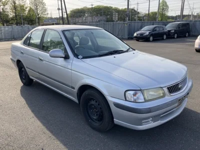 Nissan Sunny