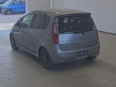 Mitsubishi Colt