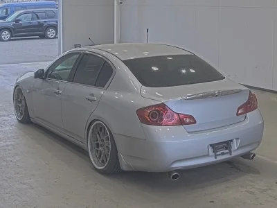 Nissan Skyline