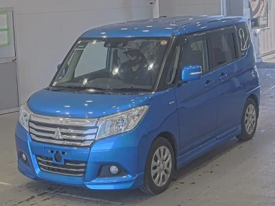 Mitsubishi Delica D:2