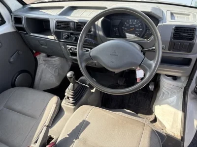 Mitsubishi Minicab Truck