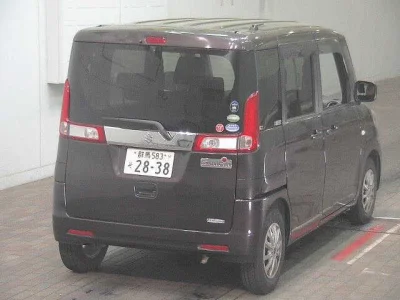 Suzuki Spacia