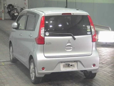 Mitsubishi eK Wagon