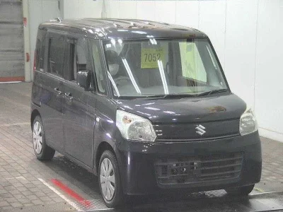 Suzuki Spacia