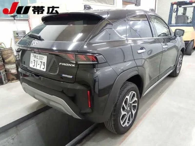 Suzuki Fronx