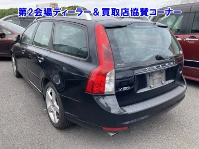 Volvo V50