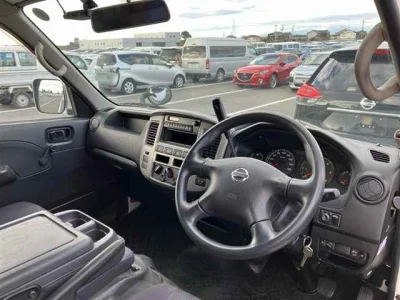 Nissan Caravan