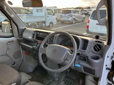 Nissan NV100 CLIPPER