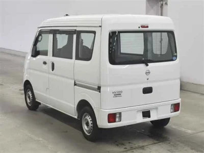 Nissan NV100 CLIPPER