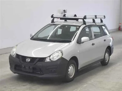 Nissan AD
