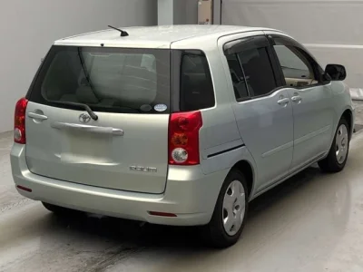 Toyota Raum