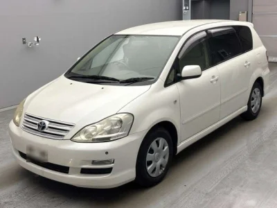 Toyota Ipsum