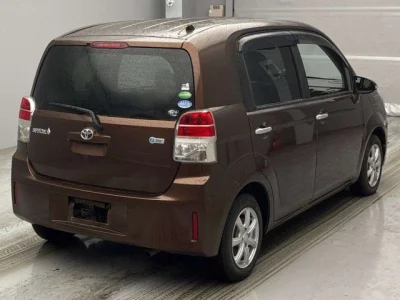 Toyota Spade