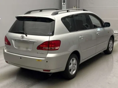 Toyota Ipsum
