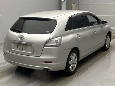 Toyota Mark X Zio