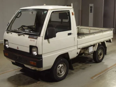 Mitsubishi Minicab Truck