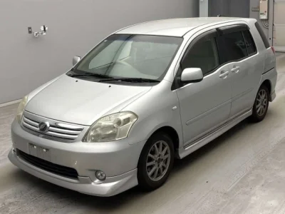Toyota Raum