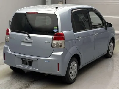 Toyota Spade
