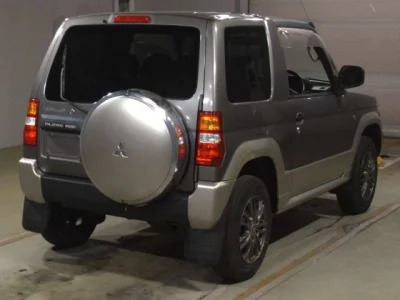 Mitsubishi Pajero Mini