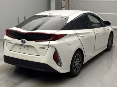 Toyota PRIUS PHV