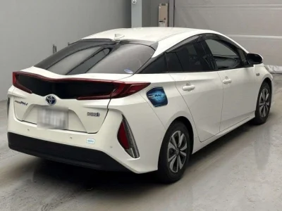 Toyota PRIUS PHV