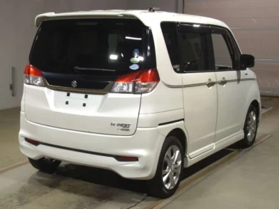 Suzuki Solio