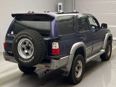 Toyota HILUX SURF