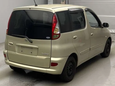 Toyota FUNCARGO