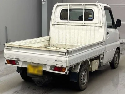 Nissan Clipper Truck