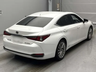 Lexus ES300h