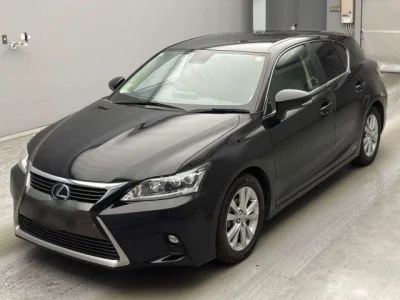 Lexus CT200h
