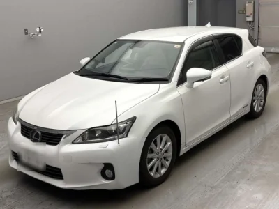 Lexus CT200h