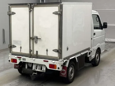 Nissan Clipper Truck