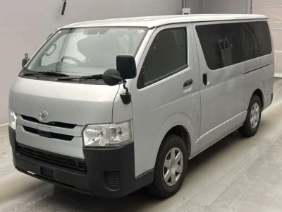Toyota RegiusAce