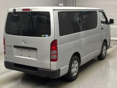 Toyota RegiusAce