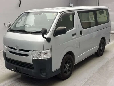 Toyota RegiusAce