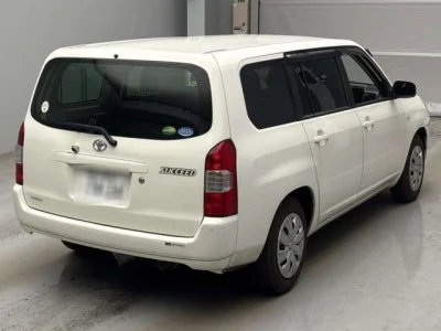 Toyota Succeed