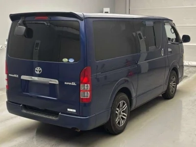 Toyota RegiusAce