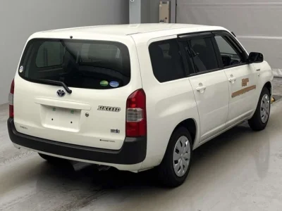 Toyota Succeed
