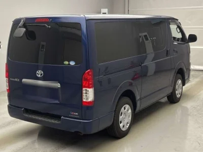 Toyota RegiusAce