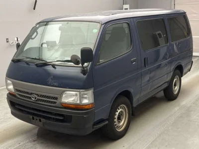 Toyota HiAce Van