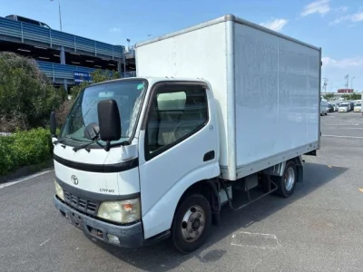 Toyota DYNA