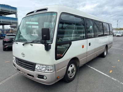 Toyota COASTER