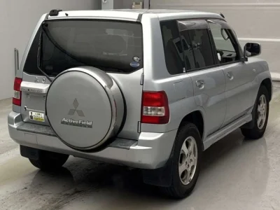 Mitsubishi PAJERO IO