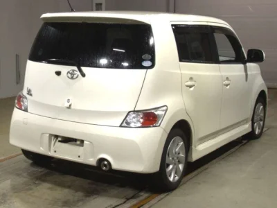 Toyota bB