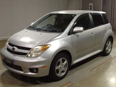 Toyota IST