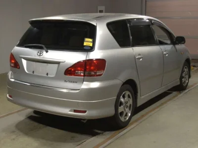 Toyota Ipsum