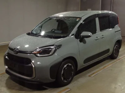 Toyota Sienta