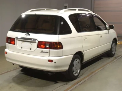 Toyota Ipsum